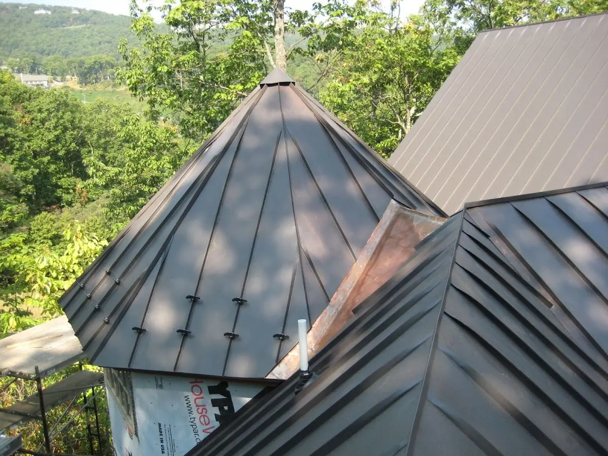Professional Shingle Replacement & Repair by Craftsman Roofing in Bethel